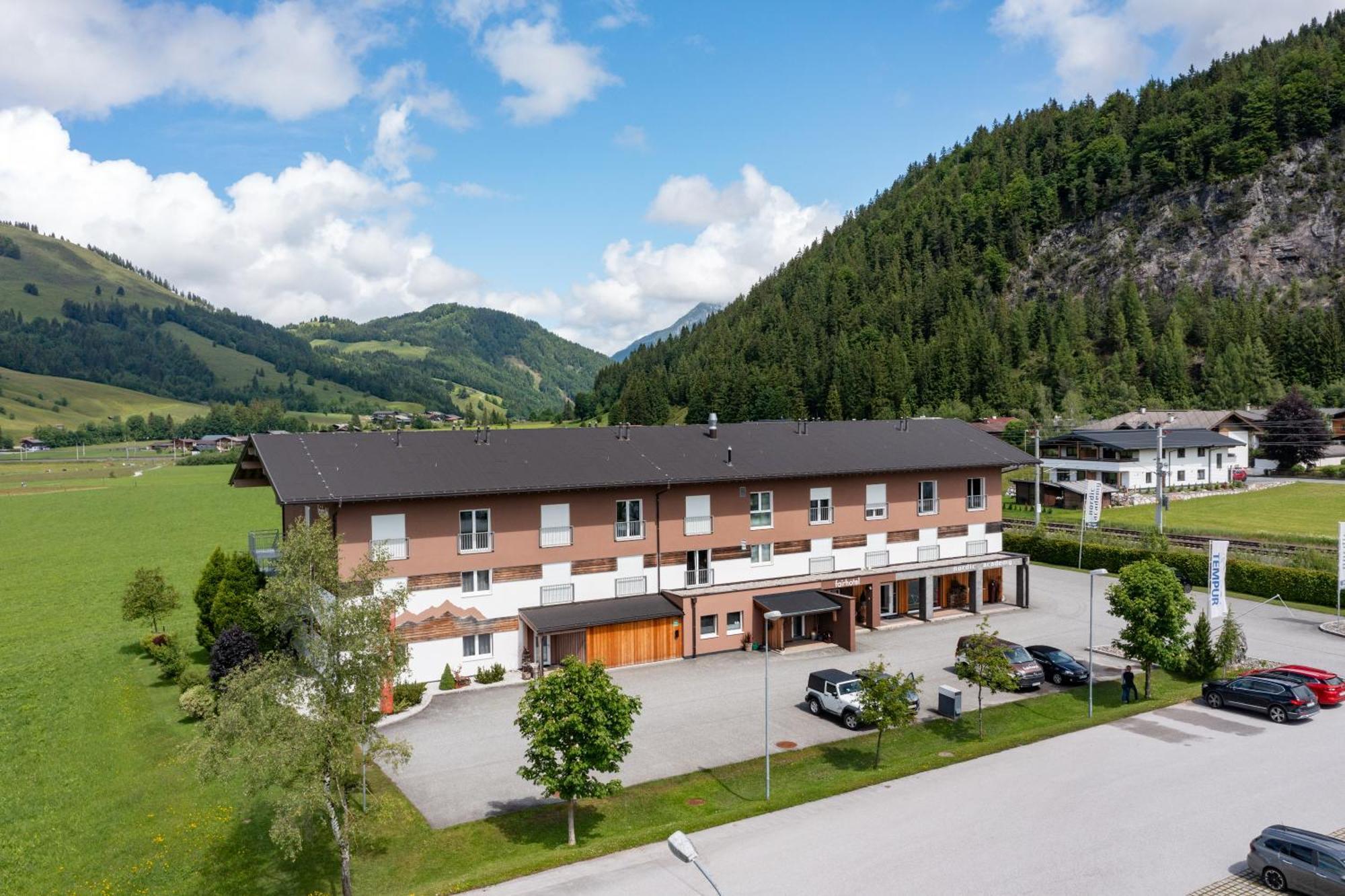Fairhotel Hochfilzen B&B Exterior photo